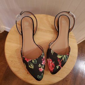 GC Shoes Starlet Strap Flat Floral Black Shoe Rose